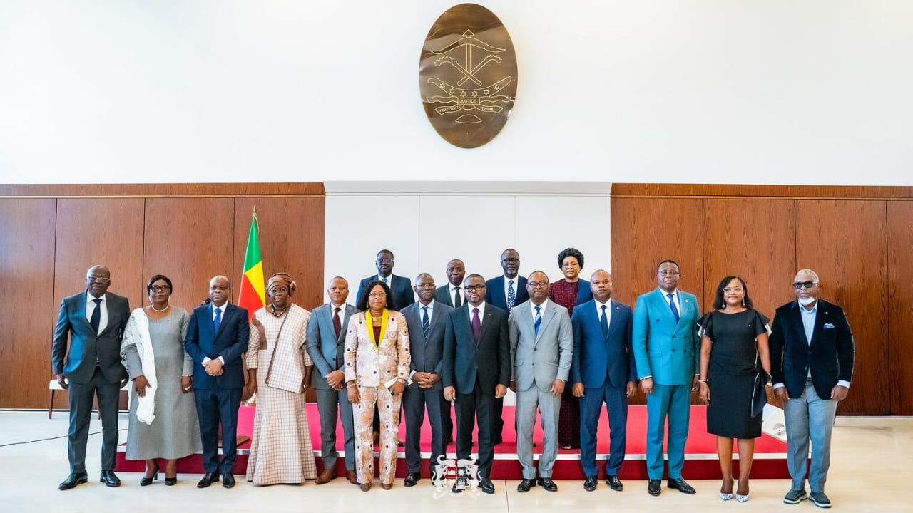 La Présidente de la Haute Cour de Justice participe à l'installation du Comité permanent de la Commission nationale de réforme du droit