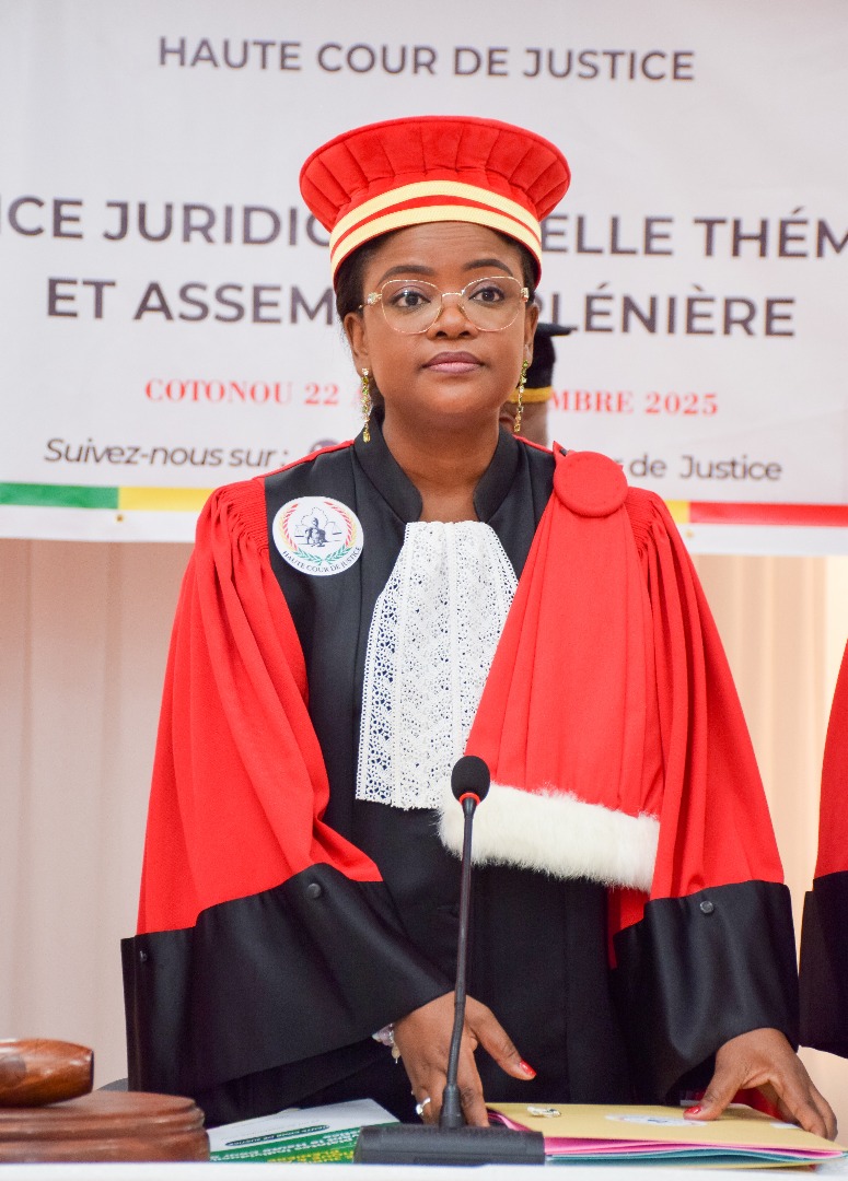 Photo de la Présidente